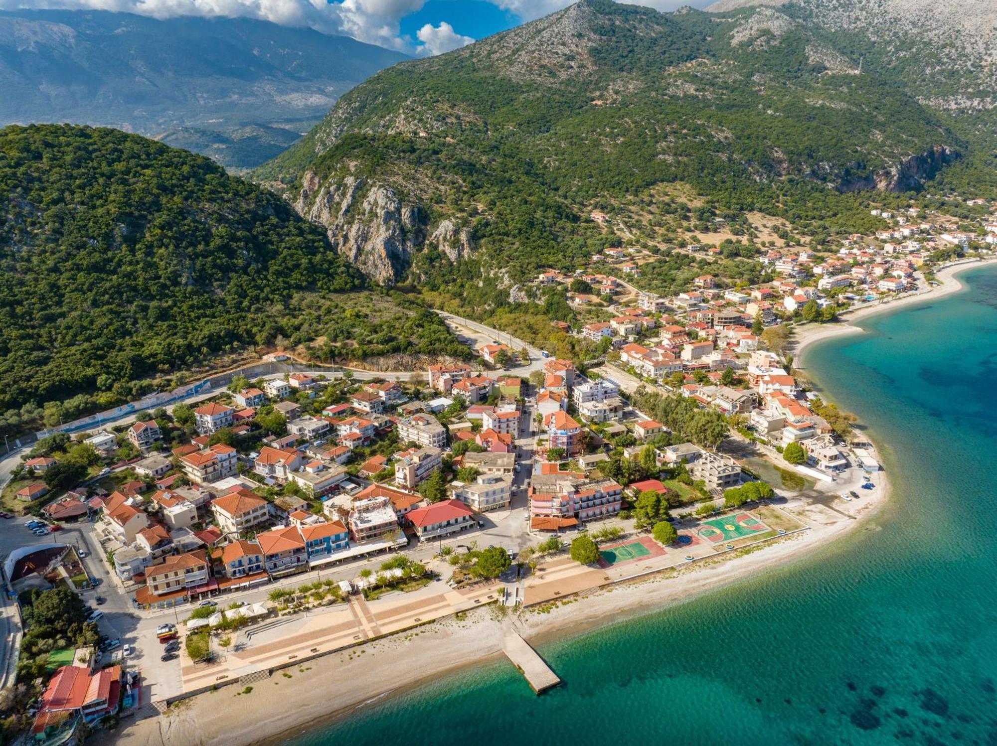 Odysseus Palace Poros  Exteriör bild